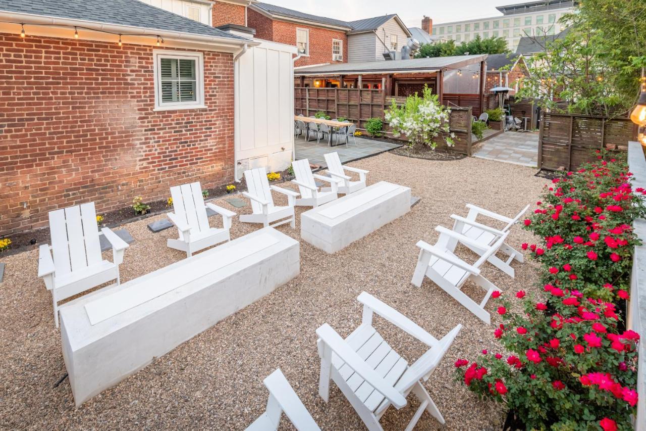 Boutique Room Steps From Downtown Mall Rose Jean - Room 4 Charlottesville Exteriör bild